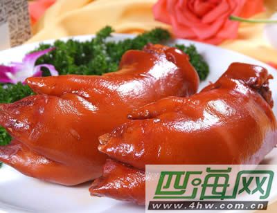 猪前蹄好还是后蹄好 猪前蹄和后蹄怎么区分-前