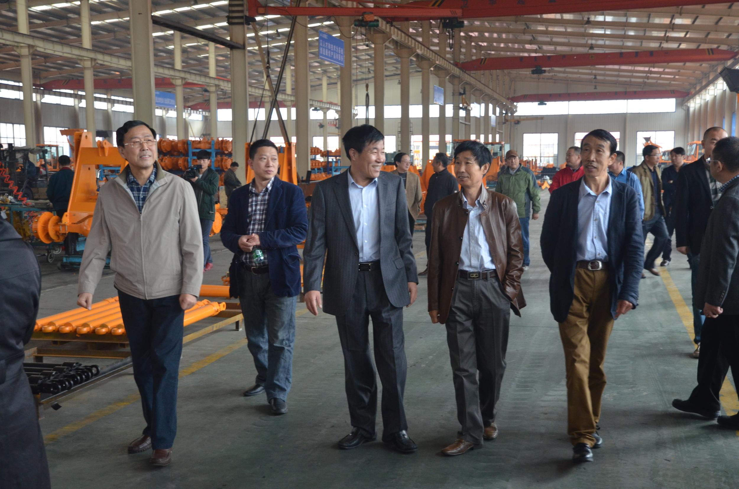 莱州市开展文化进企业活动